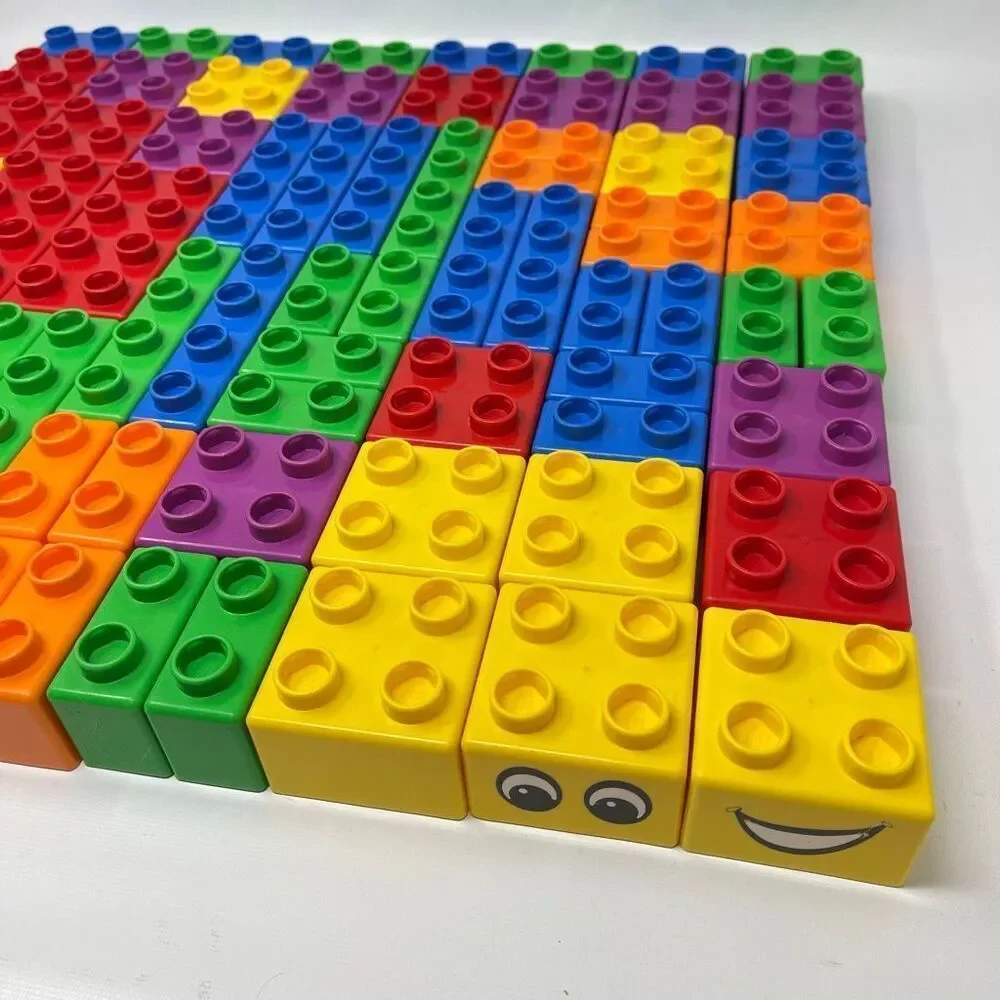 Vintage Lego Quatro Bucket Lid 73 Building Blocks Bricks Set 5357 XL Duplo 2004 - Picture 4 of 15